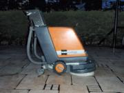 Strojno �i��enje s �istilnimi stroji TASKI